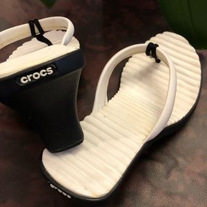 Size 9 Crocs Cabana Wedge Flip Flops